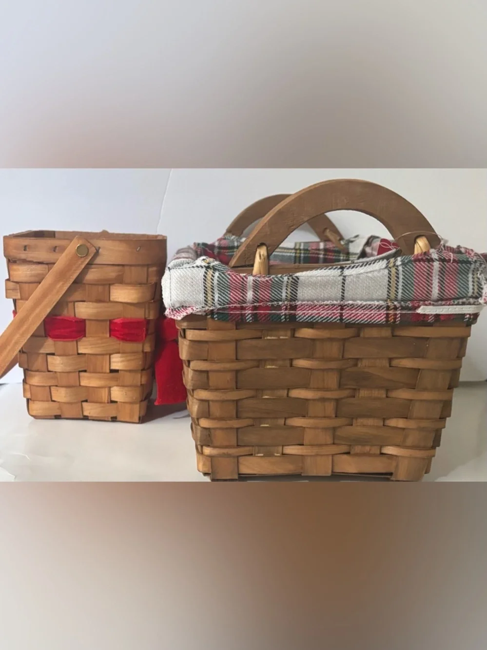 Christmas baskets NEW NWT 2 total square rectangle plaid velvet bow
